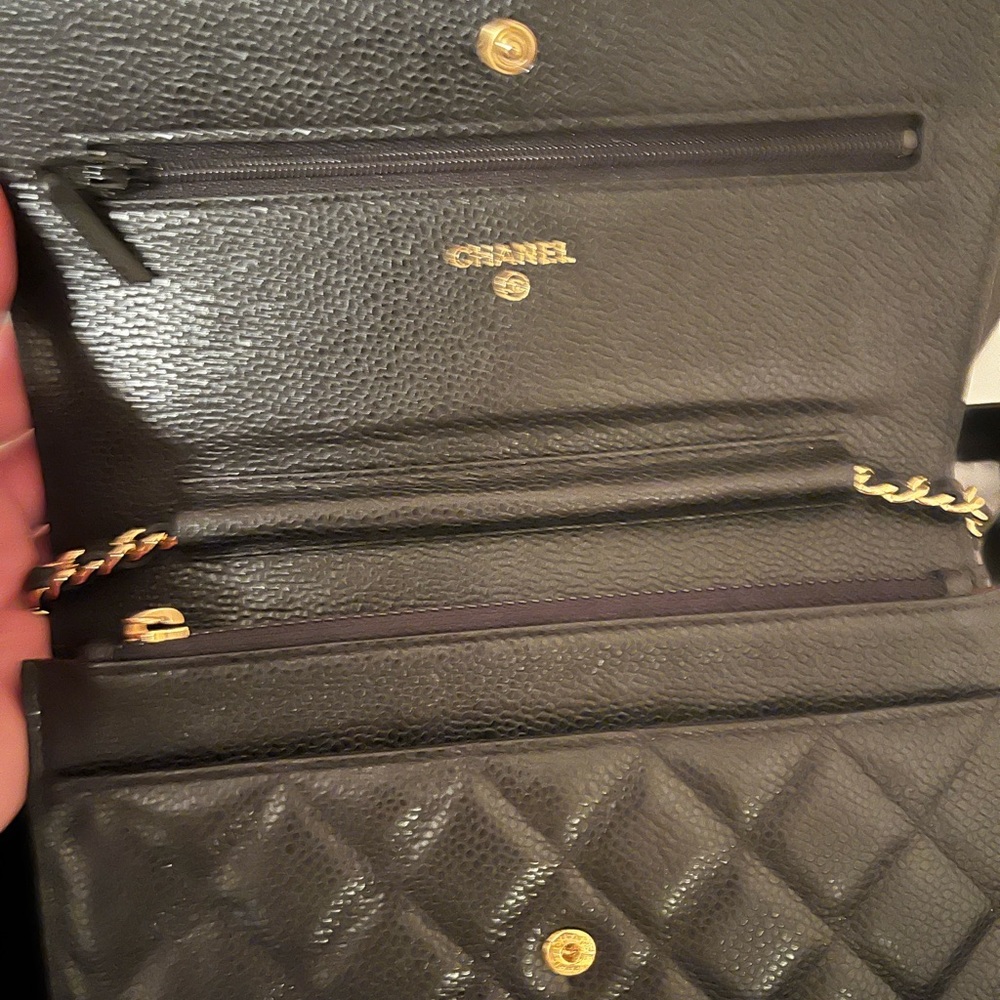 Chanel Black Wallet on a Gold Chain - Picture 3 of 6